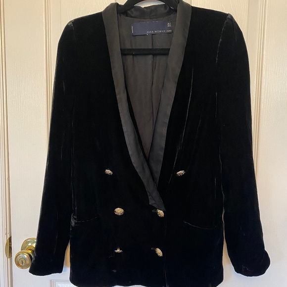 Zara Jackets & Blazers - A831 ZARA STUDIO BLACK VELVET GOLD BUTTONS TUXEDO SILK JACKET COAT BLAZER - S